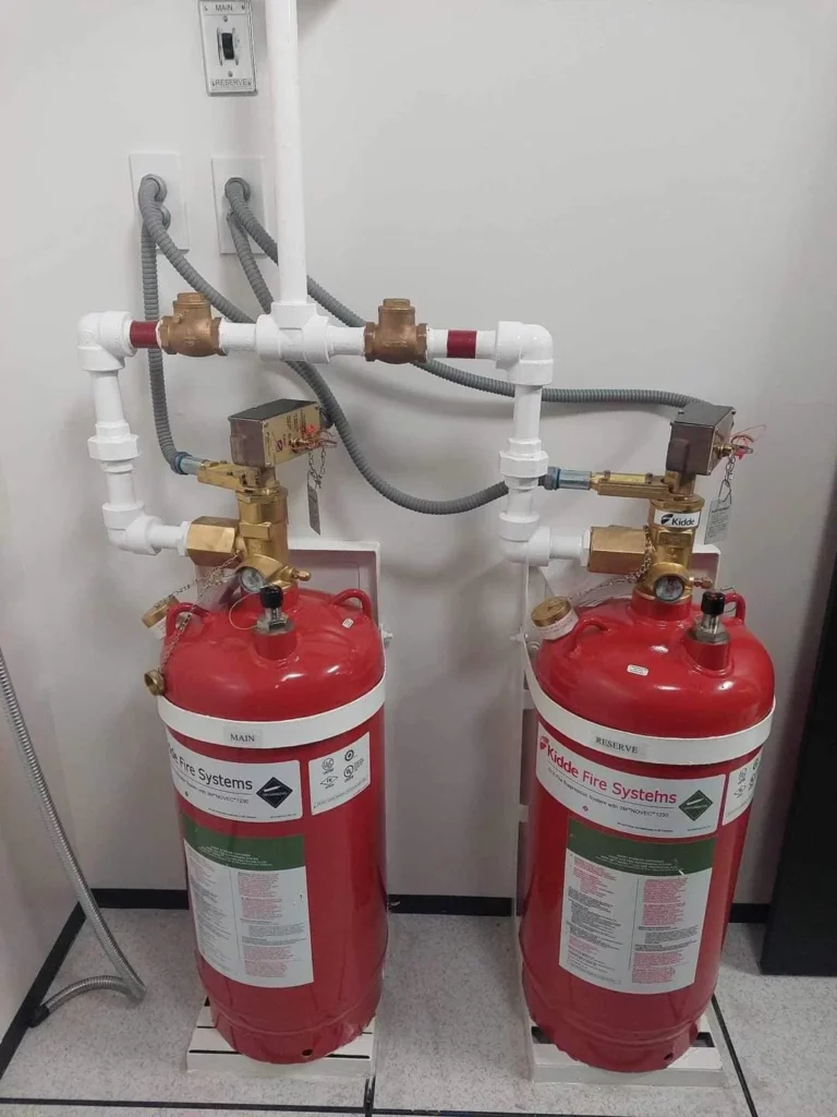 Apar Bekasi - Refill APAR dan jual APAR murah di Bekasi bergaransi dengan layanan profesional, proses sesuai standar keselamatan, dan dukungan layanan cepat.